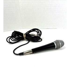 BeyerDynamic Model TG V30D Dynamic Vocal Microphone & High Grade Low Noise Cable